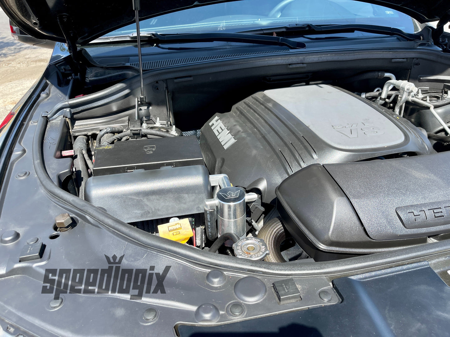 Speedlogix Oil Catch Can 2011-2023 Durango/Grand Cherokee 5.7L